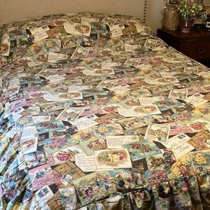 BEAUTIFUL MACHINE QUILTED WASHABLE BEDSPREAD IN EXCELLENT CONDITION